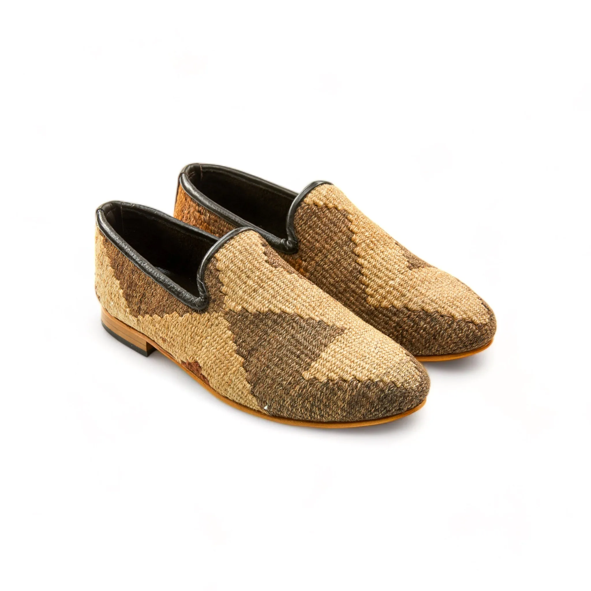 Amber ⎥ Size 38 ⎥ Design 05167