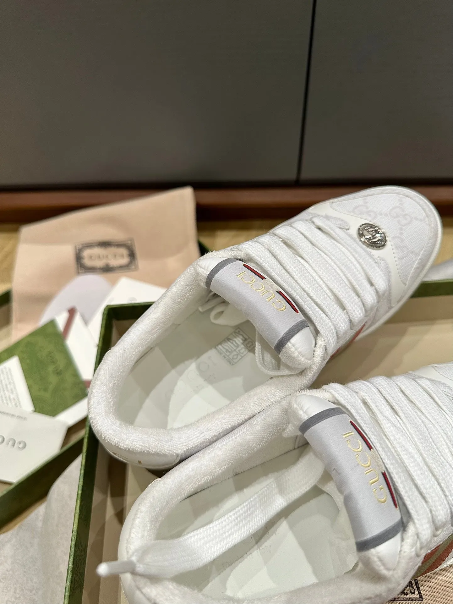 CALFSKIN GG Gucci LIGHT SCREENER GRAY Express shipping TRAINER Express delivery WOMEN'S