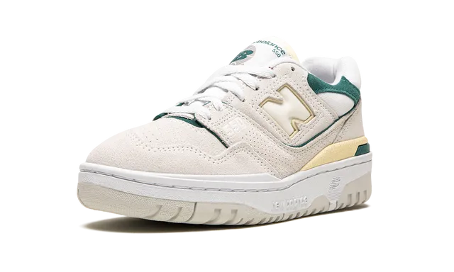New Balance 550  Reflection