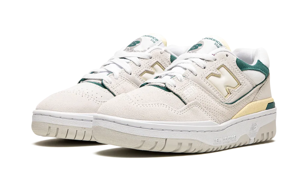 New Balance 550  Reflection