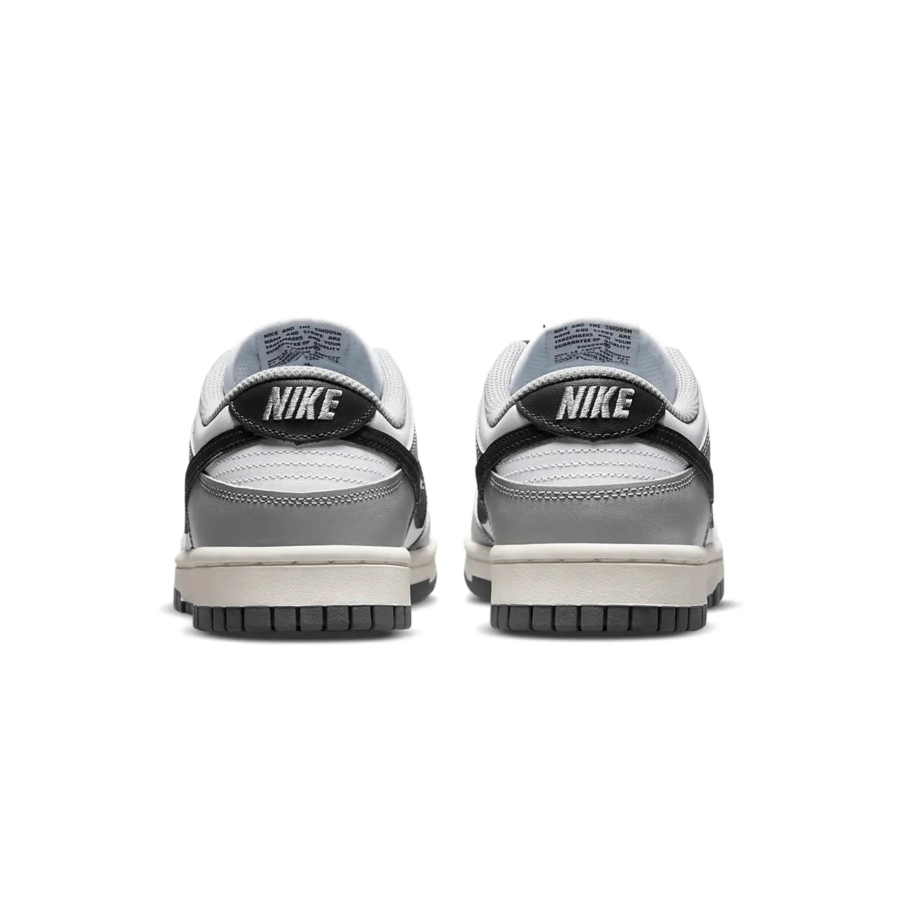 Nike Dunk Low Wmns 'Light Smoke Grey'