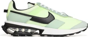 NIKE Men's Sneaker