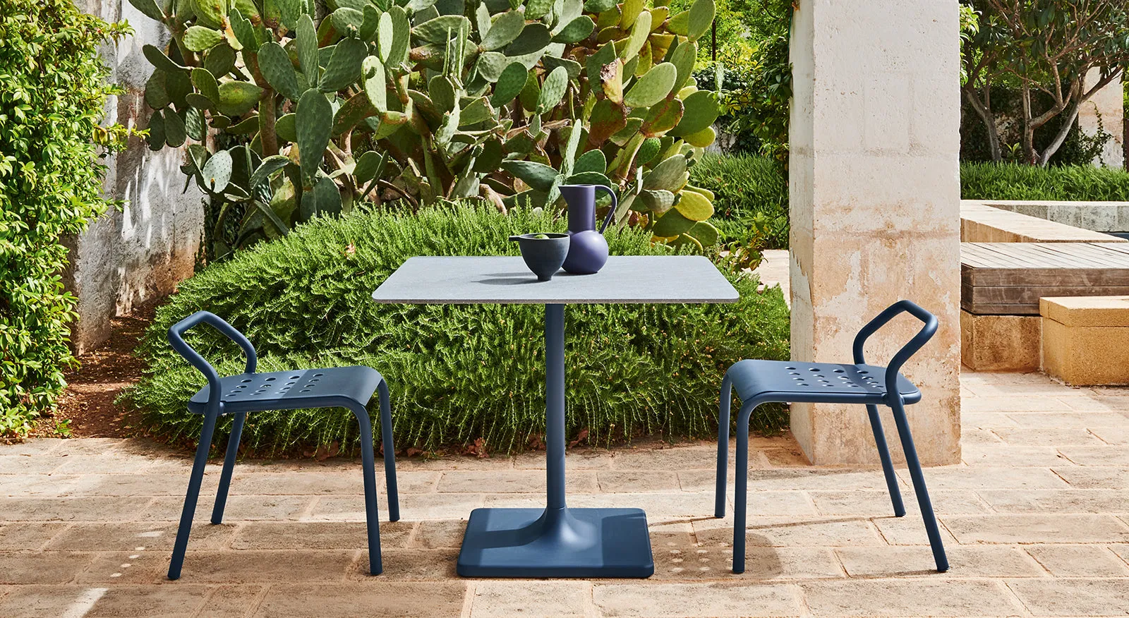 Noss Easy Chair
