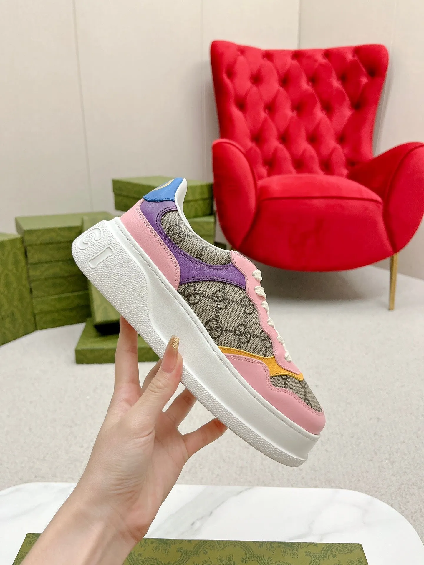 PINK Gucci GG BROWN No-hassle returns TRAINER AND CALFSKIN Limited-time offer LIGHT