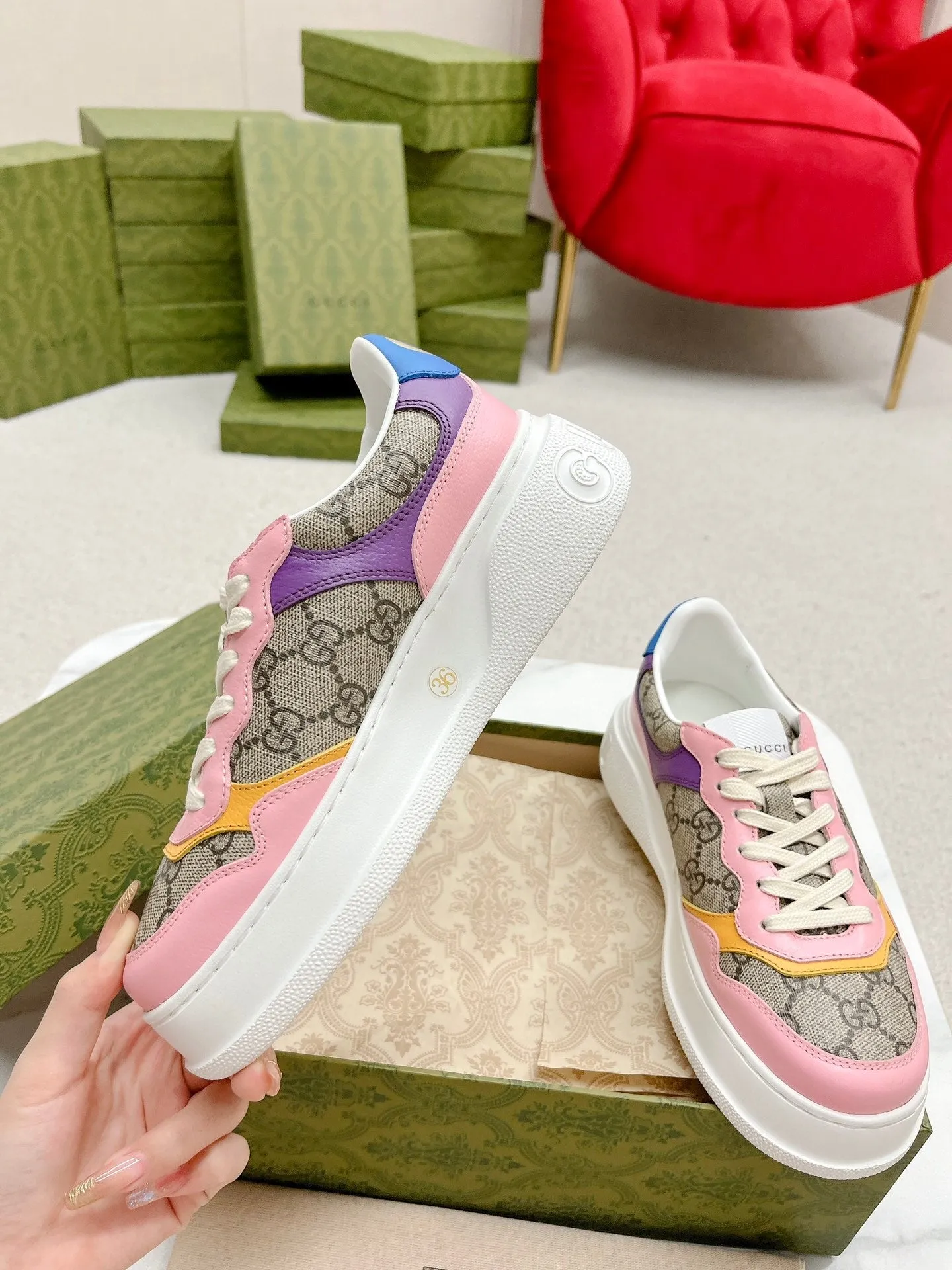 PINK Gucci GG BROWN No-hassle returns TRAINER AND CALFSKIN Limited-time offer LIGHT
