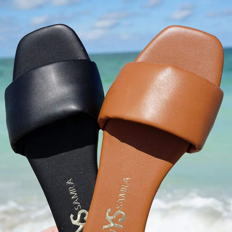 Renee Slide in Black