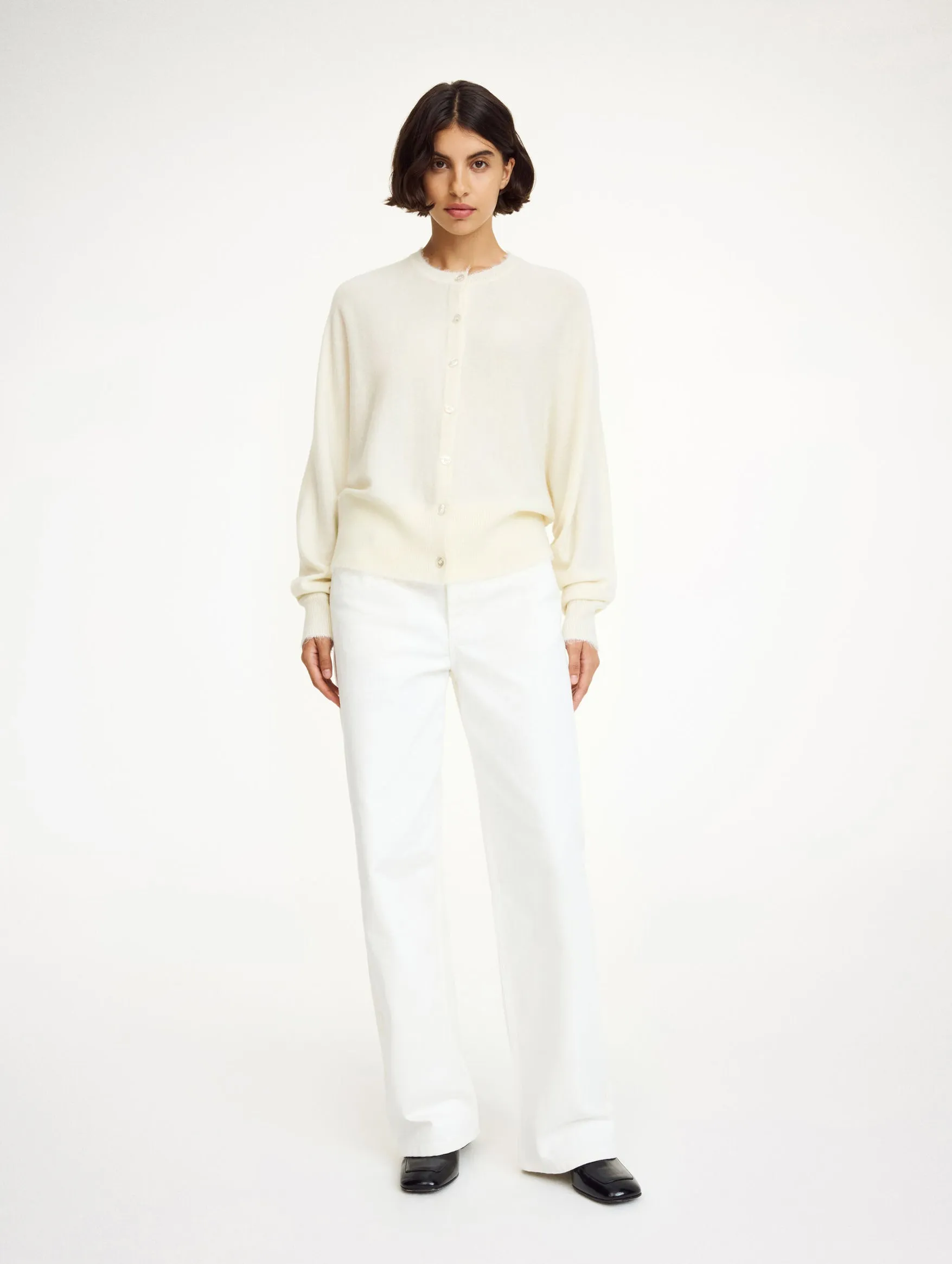 Sao Wool Cardigan in White