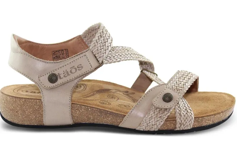 Taos Truelie Wedge Sandal