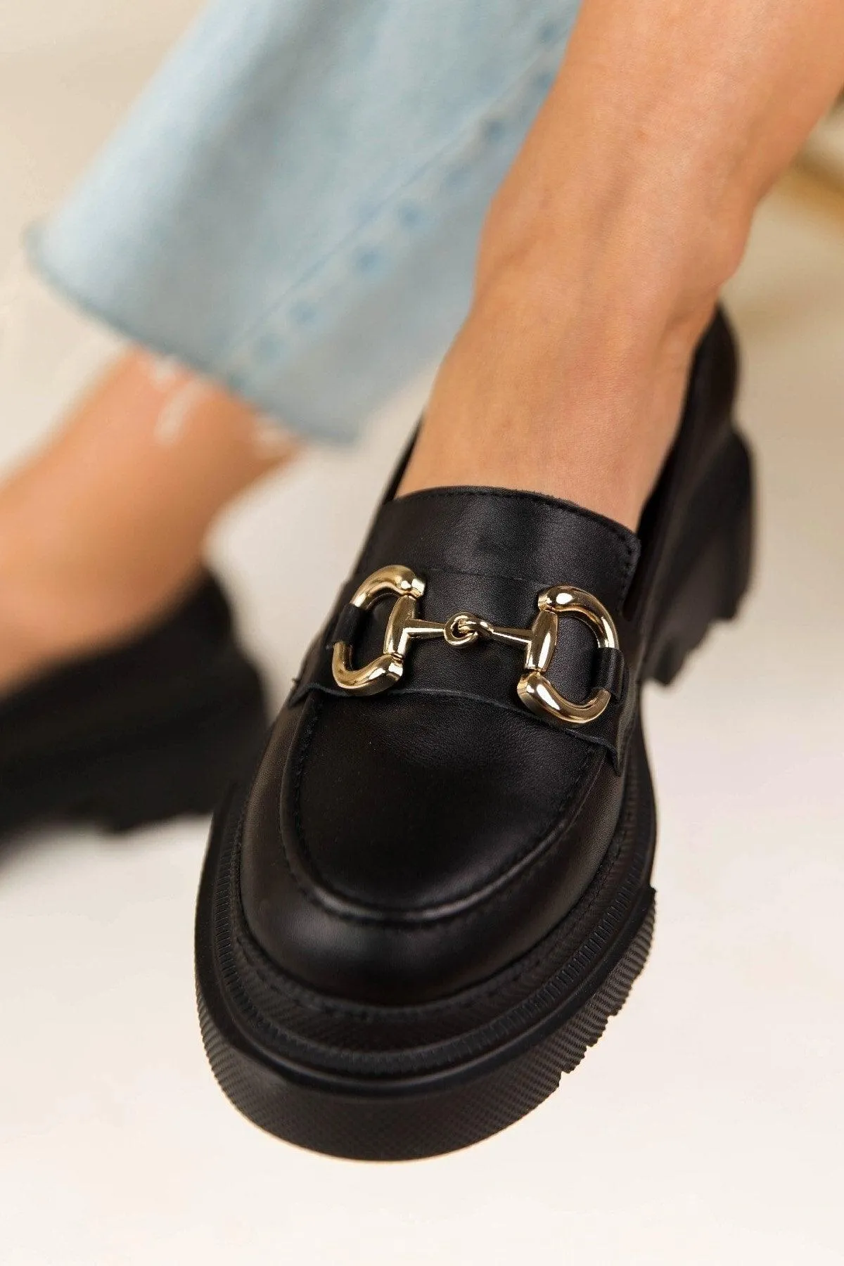 Women's Thick Sole Loafer Loafers